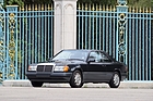 Mercedes-Benz 230 CE (1992) - als Lot 03 an der Artcurial Mercedes-Versteigerung in Paris am 15. Oktober 2017