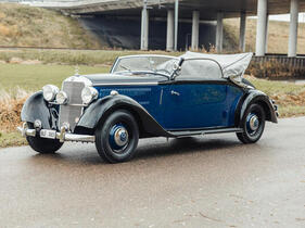 Mercedes-Benz 230 Cabriolet A (1938) – angeboten als Lot Nr. 161 bei der Bonhams-Versteigerung in Paris am 6. Februar 2025