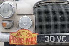 Mercedes-Benz 230 Fintail (1968) - an der Rallye Peking-Paris 2013 - Sonderprüfung Tremola Tag 31