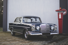 Mercedes-Benz 230 S (1968) - als Lot 166 angeboten an der Versteigerung von Artcurial an der Rétromobile Paris am 7. Februar 2020
