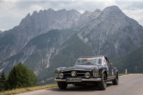 Mercedes-Benz 230 SL (1964) - Saalbach Classic 2017