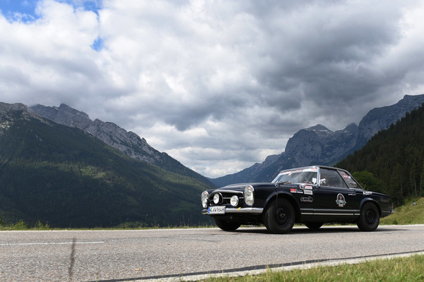 Bild Mercedes-Benz 230 SL (1964) - Saalbach-Classic Rally 2018