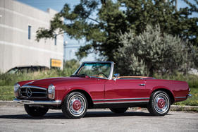 Mercedes-Benz 230 SL (1964) - als Lot 019 an der Versteigerung von Bonhams in Quail Lodge am 18. August 2017