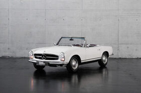 Mercedes-Benz 230 SL (1964) - als Lot 158 an der Humer Granner Classic Expo Salzburg Auktion 2025