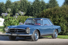 Mercedes-Benz 230 SL (1964) - aus der Schweiz angereist - Classic-Gala Schwetzingen 2021