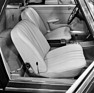 Mercedes Benz 230 SL (1964) - mustergültig geformete Einzelsitze - am Genfer Autosalon 1964