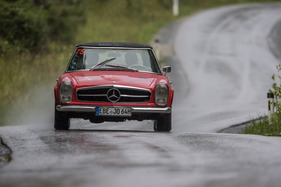 Bild Mercedes-Benz 230 SL (1965) - an der Saalbach Classic 2015