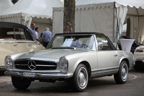 Mercedes-Benz 230 SL (1965) - klassische Farbkombination - am ZCCA 2016
