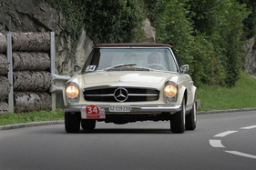Mercedes-Benz 230 SL (1966) - an der OCC Jungfrau Rallye 2020