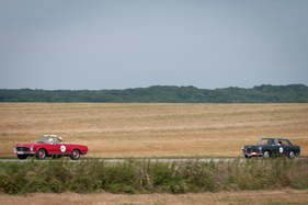 Mercedes-Benz 230 SL (1967) - RAID Suisse-Paris 2013