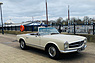 Mercedes-Benz 230 SL Convertible (Hardtop) (1966) - als Lot 164 an der Bonhams Versteigerung am Goodwood Members Meeting vom 29. März 2020 (© Bonhams, 2020)