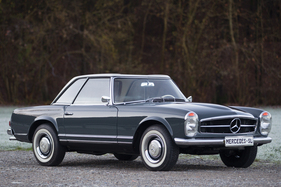 Mercedes-Benz 230 SL 'Pagoda' (1963) - als Lot 159 angeboten an der Versteigerung von RM in Paris am 4. Februar 2015
