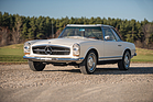 Mercedes-Benz 230 SL 'Pagoda' (1967) - offered as lot 118 by RM/Sotheby's in Arizona on January 28/29, 2016