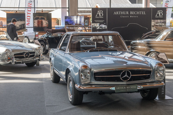 Mercedes-Benz 230 SL Pagode - Motorworld Classics Bodensee 2018