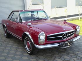 Mercedes-Benz 230 SL Roadster with Hardtop (1967) - angeboten als Lot 94 an der Bonhams Spa Classic Versteigerung am 21. Mai 2017