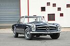 Mercedes-Benz 230 SL avec Hard-top (1964) - angeboten als Lot 23 an der Artcurial Sur les Champs Versteigerung am 24. Oktober 2021