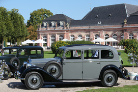 Mercedes-Benz 230 W143 Pullman (1937) - mit 2,3-Liter-Sechszylinder und 55 PS 115 km/h schnell - Classic-Gala Schwetzingen 2018