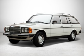 Mercedes-Benz 240 TD Kombi (1985) - als Lot 02 angeboten an der Auctionata Versteigerung "Mercedes-Benz Only" am 8. Dezember 2015 Mercedes-Benz 240 TD Kombi (1985) - als Lot 02 angeboten an der Auctionata Versteigerung "Mercedes-Benz Only" am 8. Dezember 2015