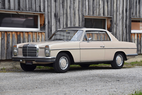 Mercedes-Benz 250 CE -8 (1970) - als Lot 42 an der Versteigerung der Oldtimer Galerie Toffen am 21. April 2018