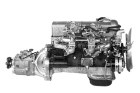 Mercedes-Benz 250 S (1965) – Sechszylindermotor vom Typ M 108