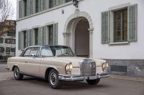 Mercedes-Benz 250 SE (1972) - als Lot 03 angeboten an der Versteigerung der Galerie Fischer am 28. Mai 2016 anlässlich der Swiss Classic World