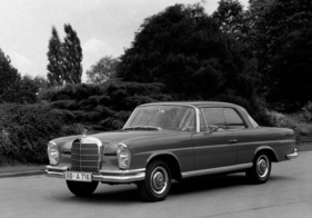 Mercedes-Benz 250 SE Coupé (1965) - bereits mit dem grösseren Motor