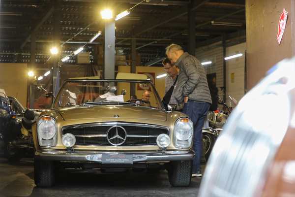 Mercedes-Benz 250 SL (1967) - konnte direkt verkauft werden - Oktober-Auktion der Oldtimer Galerie Toffen 2022