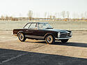 Bild: Mercedes-Benz 250 SL Cabriolet with Hardtop (1967) - Lot 164 an der Bonhams Versteigerung "Les Grandes Marques du Monde à Paris" am 1. Februar 2024