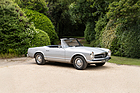 Bild: Mercedes-Benz 250 SL 'Pagoda' (1967) - als Lot 160 an der RM Sotheby's Cliveden House Versteigerung 2025