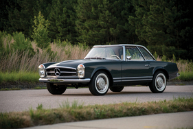 Mercedes Benz 250 SL Pagoda (1968) - als Lot 268 an der RM/Sotheby's Versteigerung in Monterey am 24./25. August 2018