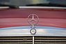 Mercedes-Benz 250 T (1979) - der Stern sass immer auf der Motorhaube (© Daniel Reinhard, 2018) Mercedes-Benz 250 T (1979) - der Stern sass immer auf der Motorhaube (© Daniel Reinhard, 2018)