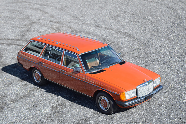 Mercedes-Benz 250 T W123 (1979) - als Lot 68 an der Versteigerung der Oldtimer Galerie Toffen am 20. Oktoberl 2018