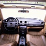 Mercedes Benz 280 (1976) - Interieur mit grosszügiger Zusatzausstattung - Drehzahlmesser, Automatik, Radio, etc.
