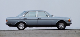 Mercedes Benz 280 E (1976) - Aluräder und Metallicfarbe kosteten natürlich Aufpreis