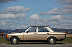 Mercedes-Benz 280 E (1981) - knapp über 4,7 Meter lang