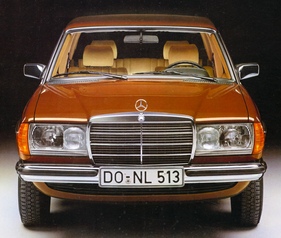 Mercedes Benz 280 E (1982) - Sechszylindervariante