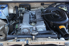 Mercedes-Benz 280 E - Der Sechszylinder 2.8 Liter Motor mit Benzineinspritzung