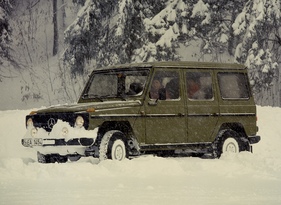 Mercedes-Benz 280 G (1981) - Baureihe 460 unterwegs im Winter