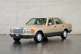 Mercedes-Benz 280 SE (1984) - as lot 032 at the Humer and Granner Classic Expo Salzburg Auction 2024