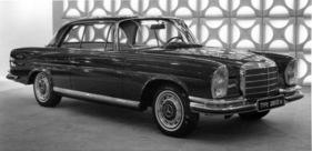 Mercedes-Benz 280 SE 3.5 (1970) - mit verkleinertem V8-Motor aus dem Typ 600 - Genfer Autosalon 1970