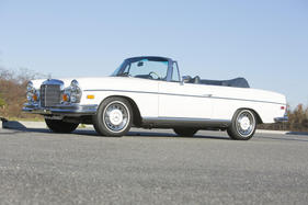 Mercedes-Benz 280 SE 3.5 Cabriolet (1970) - als Lot 179 angeboten an der Bonhams-Versteigerung von Scottsdale am 15. Januar 2015