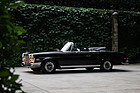 Bild: Mercedes-Benz 280 SE 3.5 Cabriolet (1970) - als Lot 361 an der RM/Sotheby's Monterey Versteigerung vom 12. bis 14. August 2021