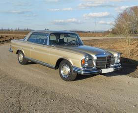 Mercedes-Benz 280 SE 3.5 Coupé (1970) - angeboten als Lot 124 an der Bonhams Mercedes-Benz-Versteigerung in Stuttgart 2015 (1970)