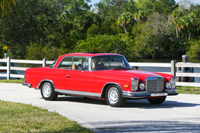 Mercedes-Benz 280 SE 3.5 Coupé (1971) - als Lot 191 an der RM/Sotheby's Amelia Island Versteigerung am 5. März 2022