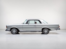 Mercedes-Benz 280 SE 3.5 Coupé (1971) - as lot 21 at auction 225 by auctionata on May 4, 2015