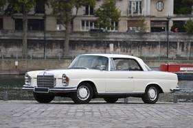 Mercedes-Benz 280 SE 3,5L Coupé (1970) - als Lot 247 an der Artcurial Versteigerung "Sur les Champs" 2019
