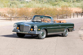 Mercedes-Benz 280 SE Cabriolet (1970) - als Lot 090 an der Bonhams Versteigerung von Scottsdale am 18. Januar 2018