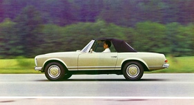 Mercedes-Benz 280 SL (1968) - mit aufgesetztem Roadster-Verdeck