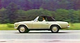 Mercedes-Benz 280 SL (1968) - mit aufgesetztem Roadster-Verdeck (© Daimler AG, 1968) Mercedes-Benz 280 SL (1968) - mit aufgesetztem Roadster-Verdeck (© Daimler AG, 1968)