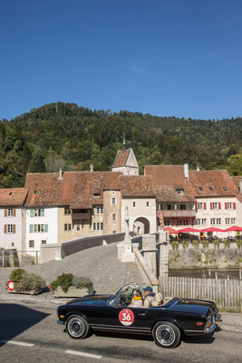 Mercedes-Benz 280 SL (1969) - Passione Caracciola 2019